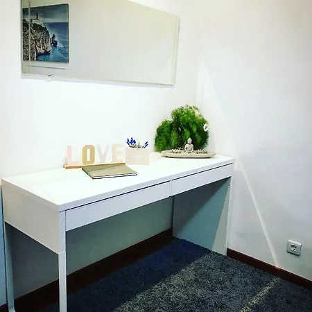 Guest Love Chiado Lisbon Exterior photo